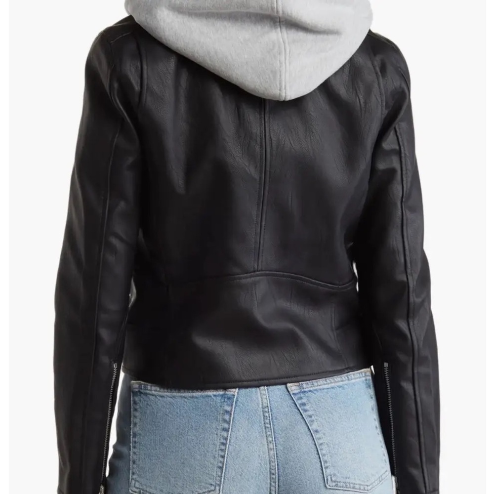 NWT Blank NYC Hooded Crop Two-in-One Vegan Leather Moto Jacket - Picture 4 of 5